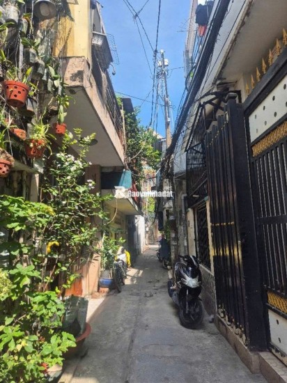 [KH022*] Nhà ngang 6m bề thế sát Chợ Cầu - Quang Trung, chỉ 5.x tỷ!